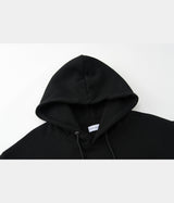 CLASSIC HOODIE.